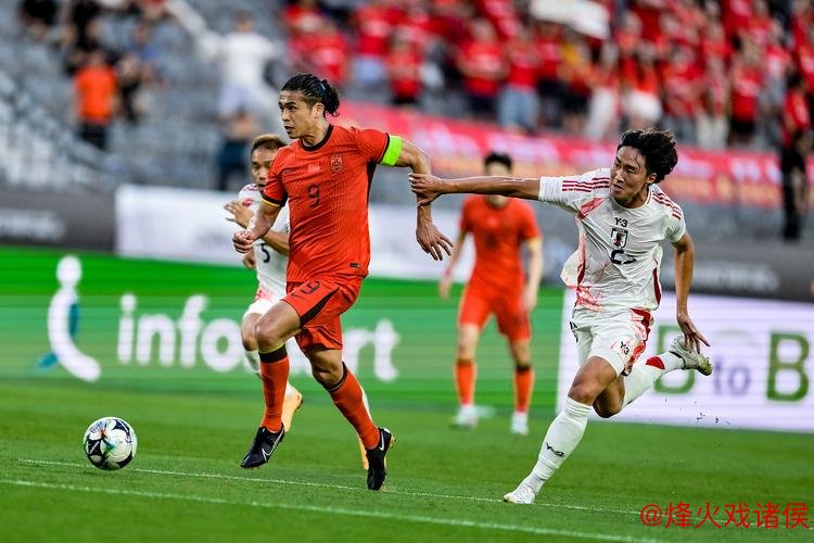 东亚杯检验国足实力:认清差距 进步艰难 东亚杯检验国足实力:认清差距 进步艰难