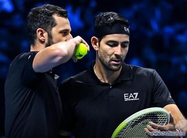 ATP香港赛正式开幕 6号种子爆冷出局